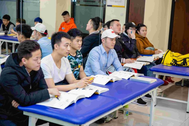 镇江市足球项目培训圆满成功提升社会体育指导员专业技能