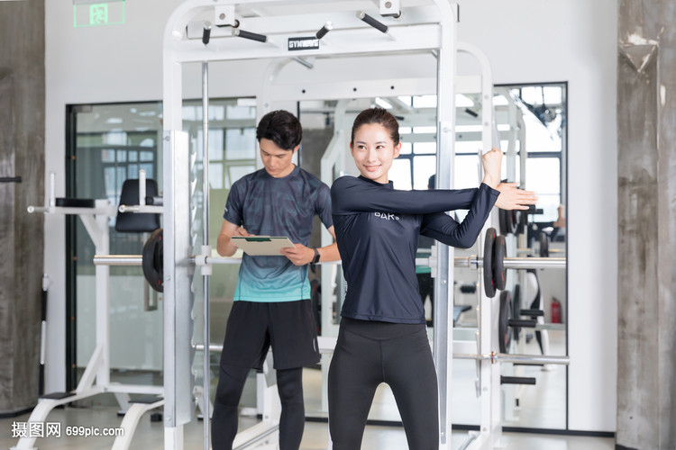 春节健身新风尚：内蒙古体育馆免费开放迎市民热潮