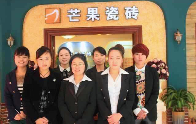 中铁二十局技工学校深耕低空经济培育技能尖兵(图1)